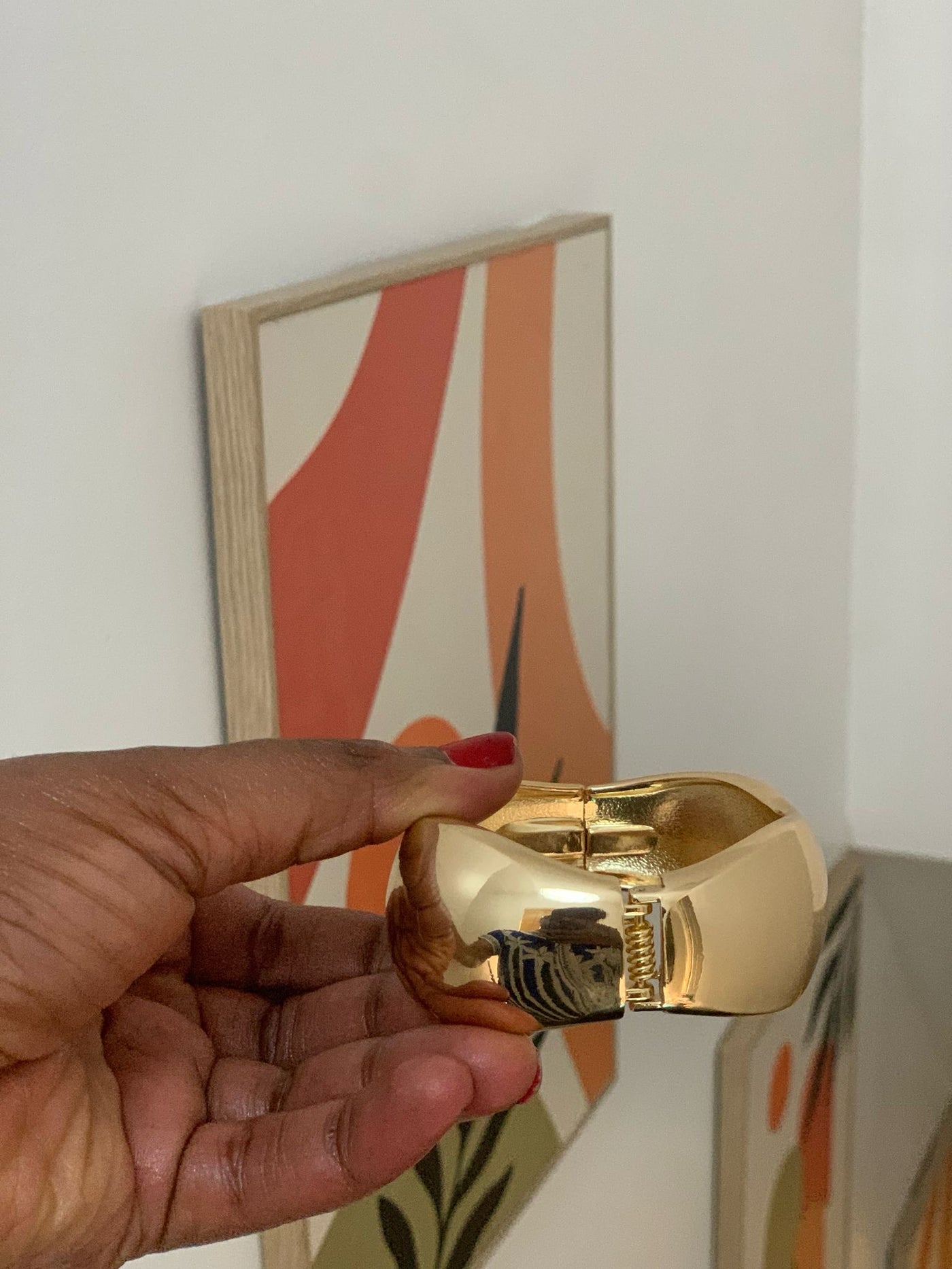 CHUNKY BANGLE