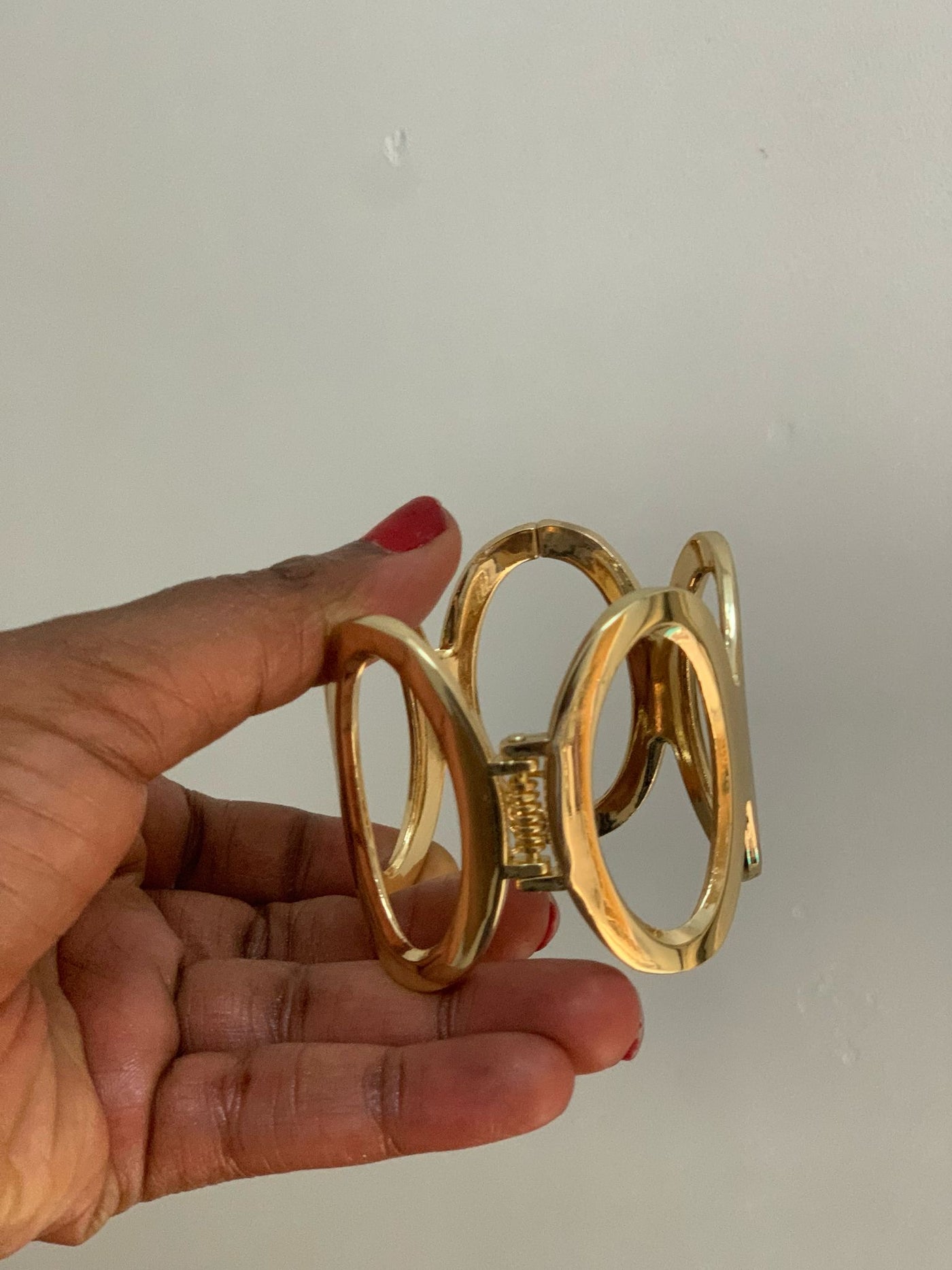 CHUNKY BANGLE