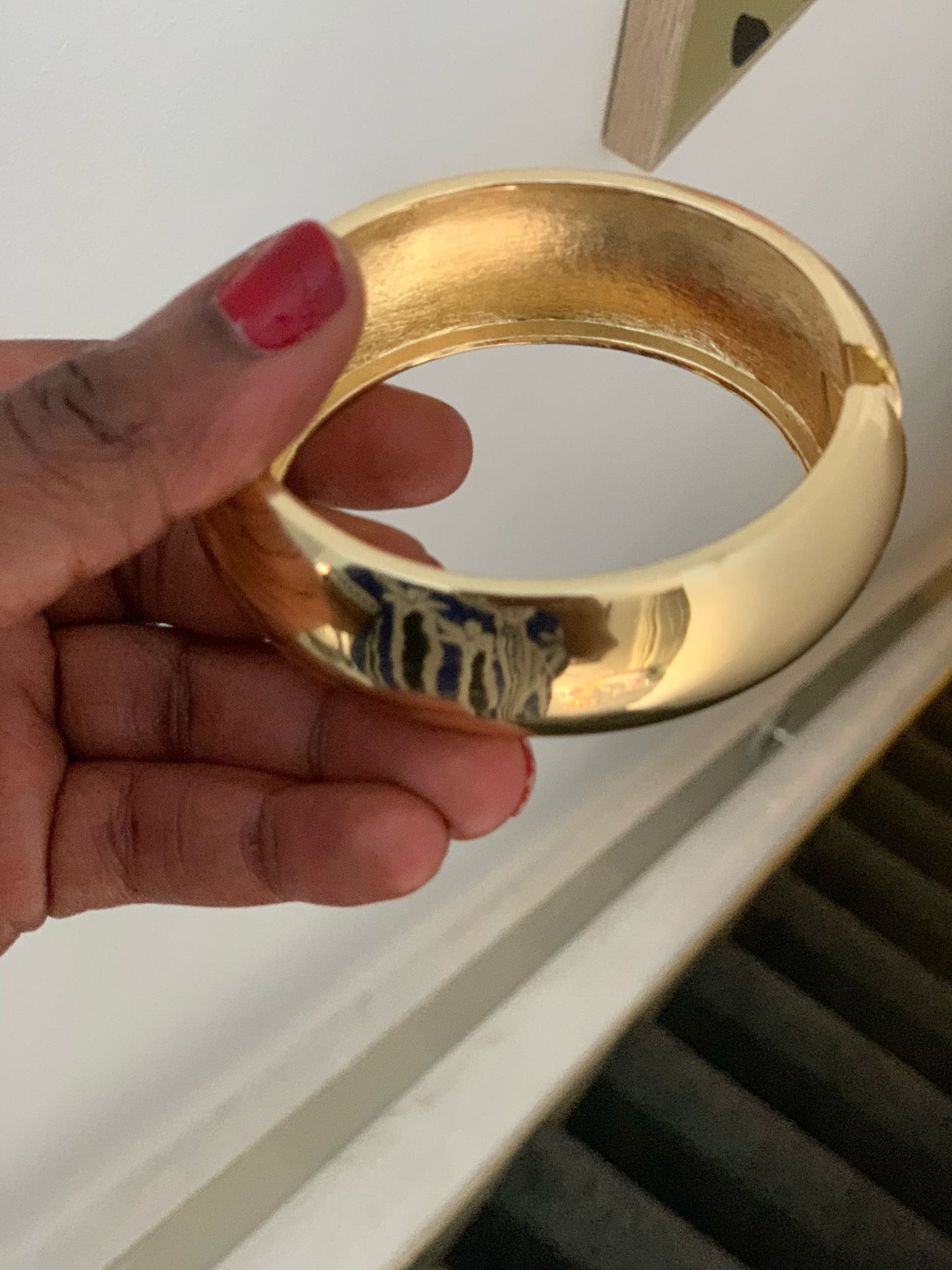 CHUNKY BANGLE