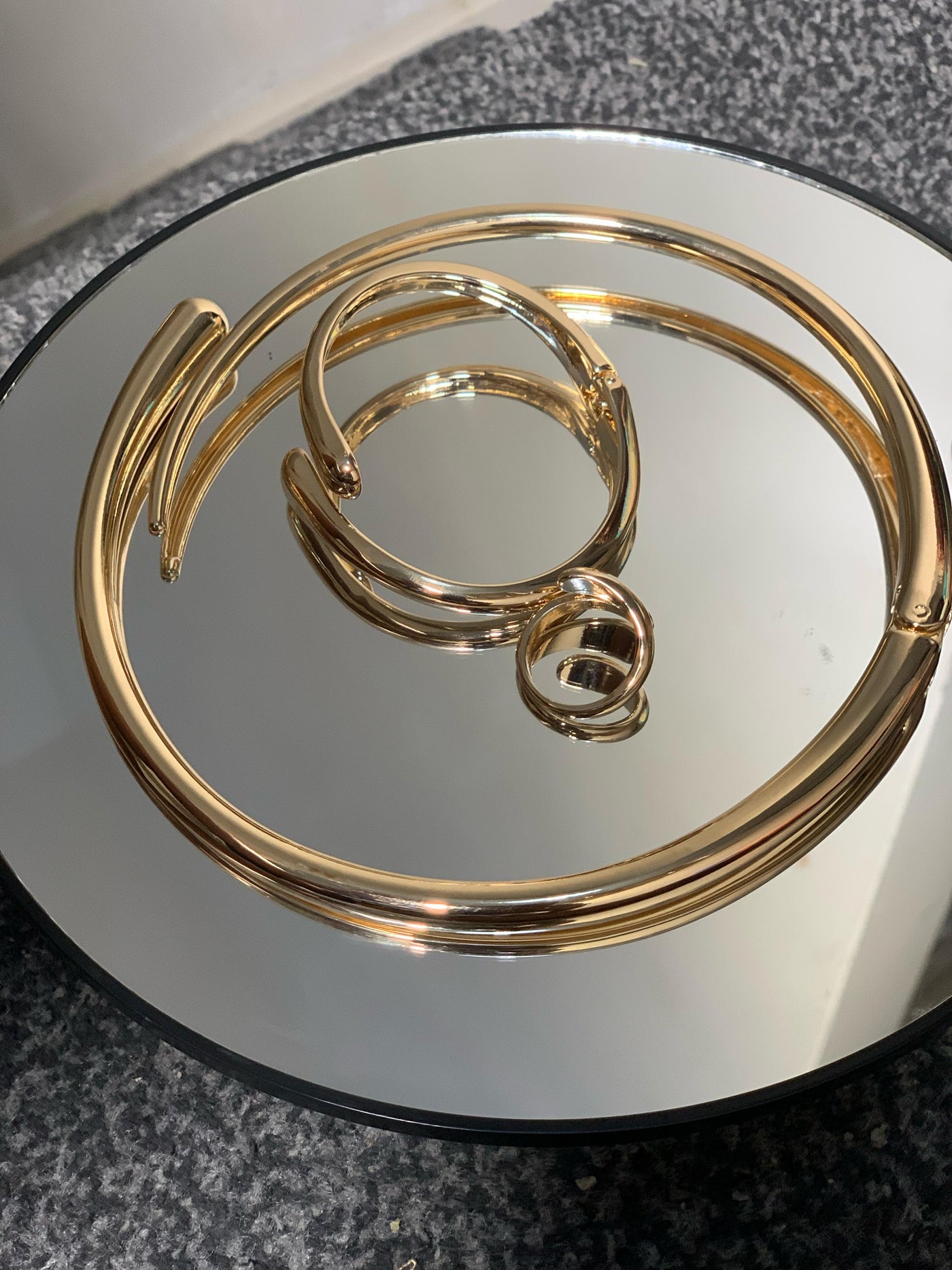 NECK CHOKERS
