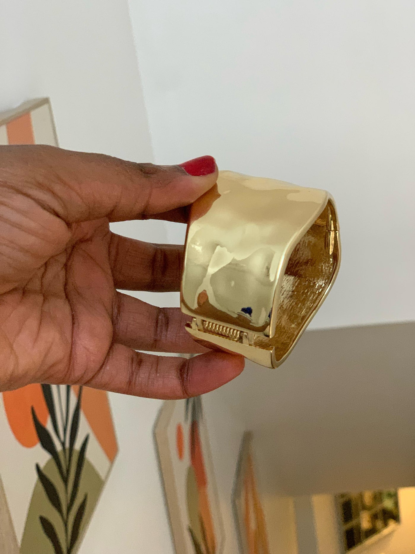 CHUNKY BANGLE