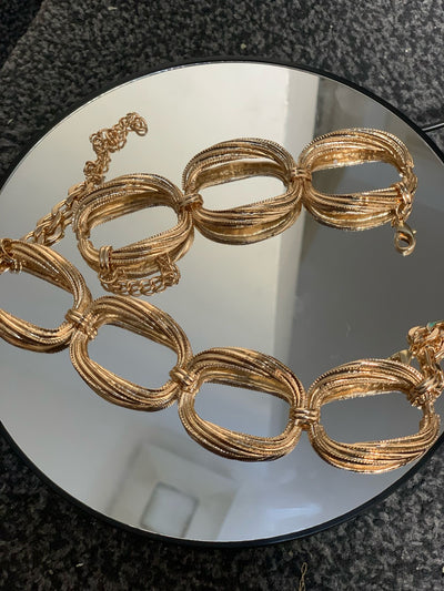 NECK CHOKERS