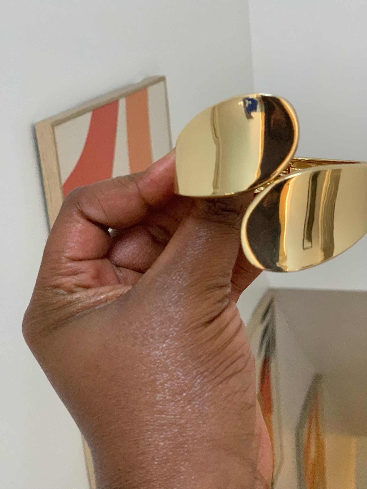 CHUNKY BANGLE
